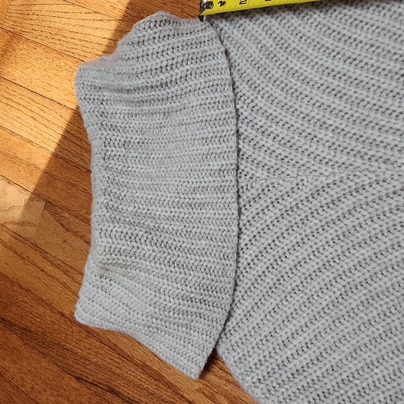 Y2K Cowl Neck Batwing Chunky Sweater BGBGMAXAZRIA - Picture 9 of 17